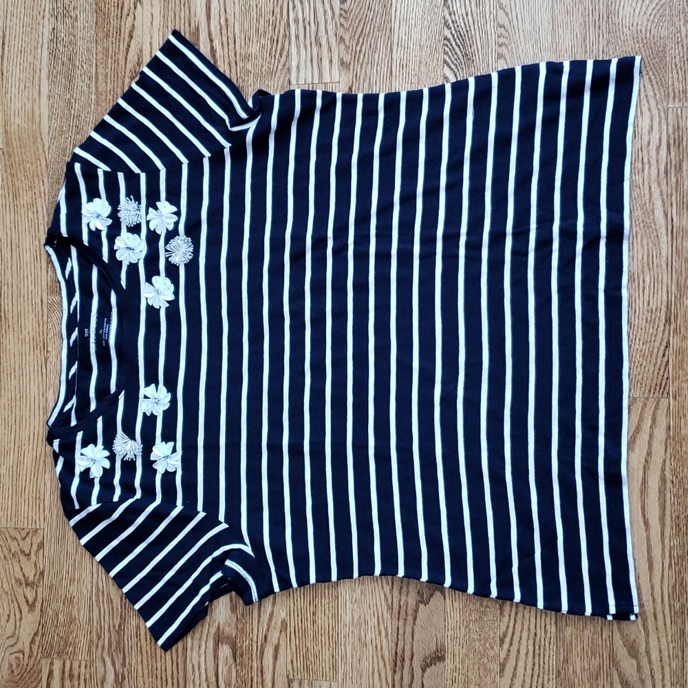 (XL) Talbots Striped Flower Beads Design Embellished Unique Lightweight Classic